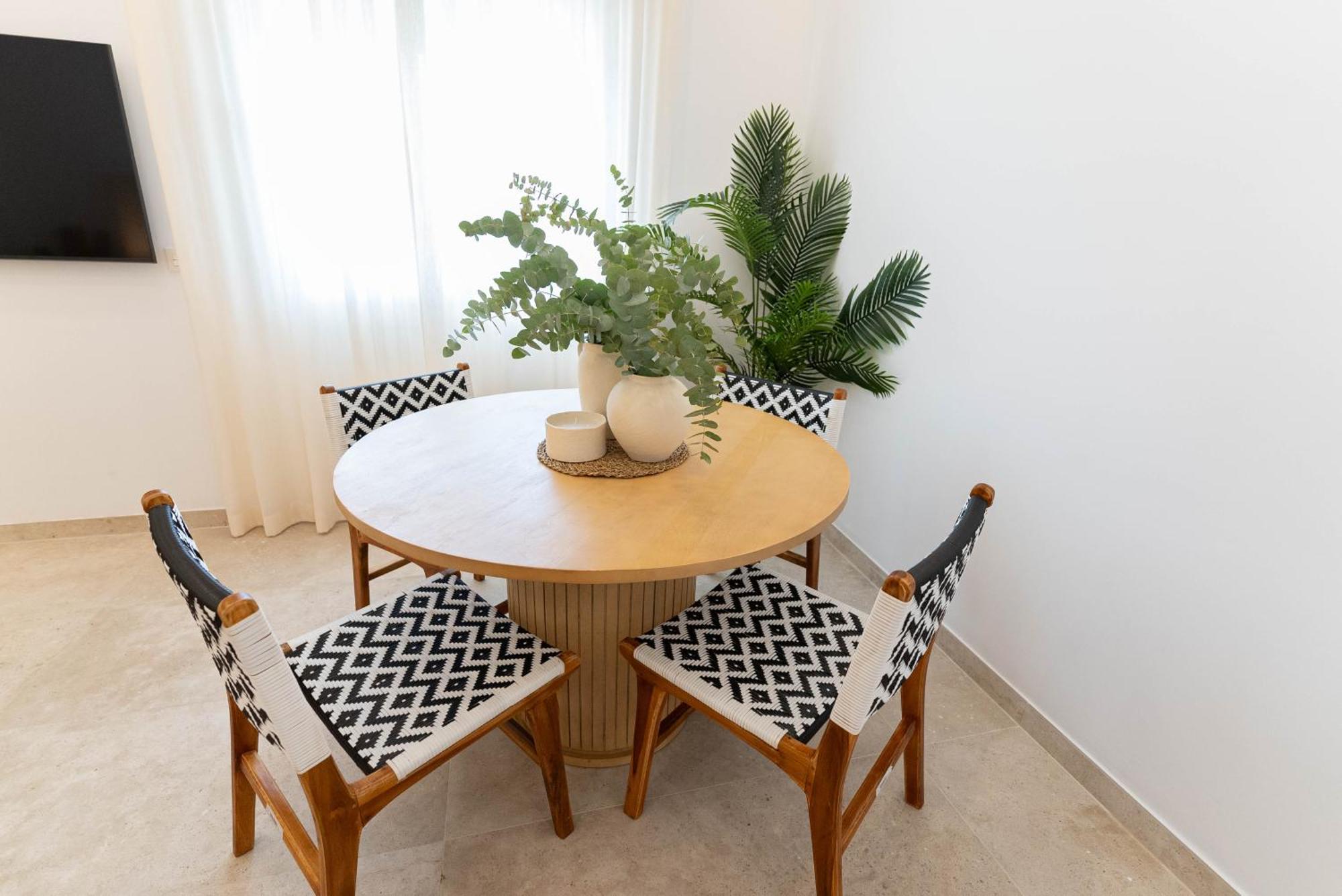 Angeles Beach I By Ele Apartments เบเลซ-มาลากา ภายนอก รูปภาพ